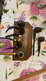 Petite collection de pipes sur support en bois, Enlèvement