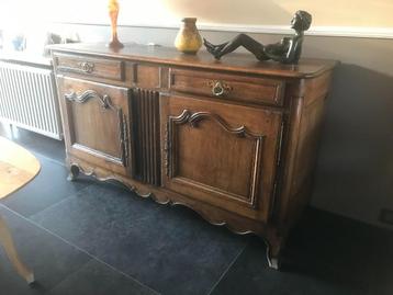 ECHT LONGERE LOUIS XV 18E EEUWS DRESSOIR beschikbaar voor biedingen