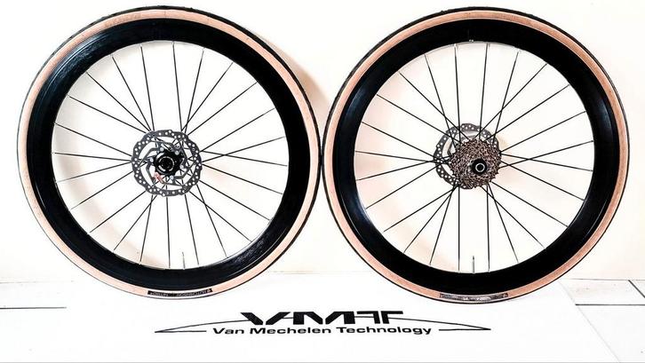 PROMO DE FIN D'ANNÉE NOUVELLES paires de roues à jante haute, Vélos & Vélomoteurs, Vélos Pièces, Neuf, Vélo de course, Enlèvement ou Envoi