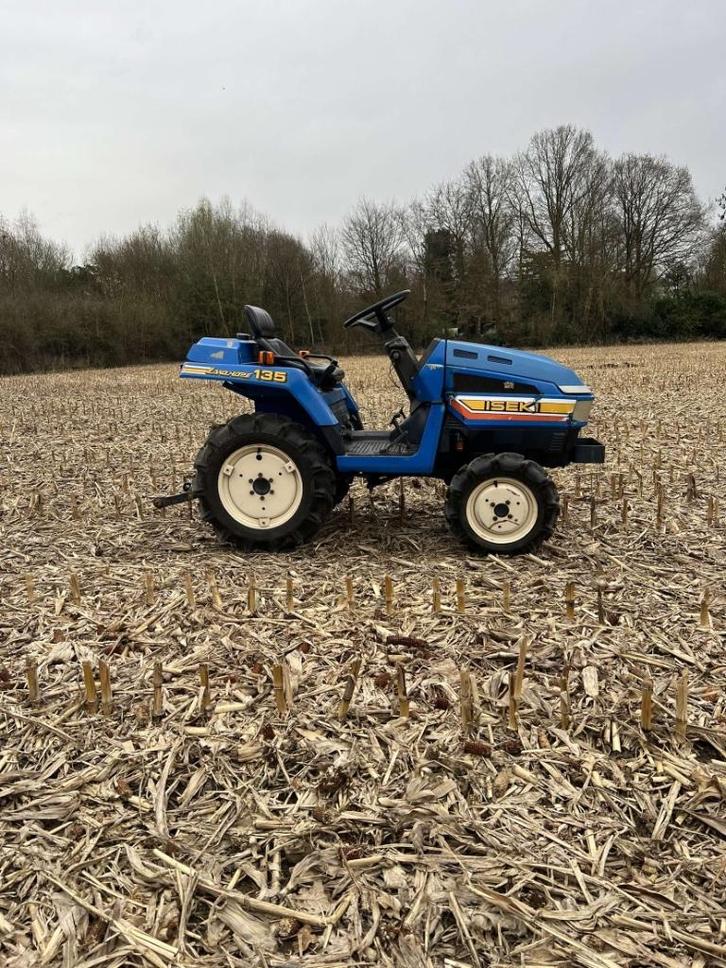 ***prachtige Iseki 135 16pk 3cil 4x4 4nieuwe banden***, Zakelijke goederen, Landbouw | Aardappelen, Groenten, Fruit en Vlees, Ophalen