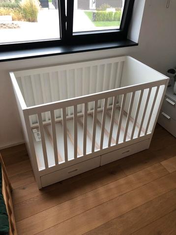 Babybedje IKEA met veel toebehoren beschikbaar voor biedingen