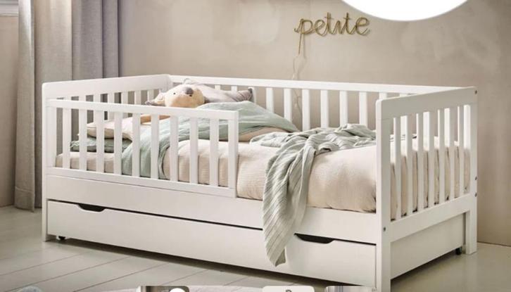 Peuterbed Petite Amelie Vienne/plume 140x70cm wit, Kinderen en Baby's, Kinderkamer | Bedden, Zo goed als nieuw, 140 tot 160 cm