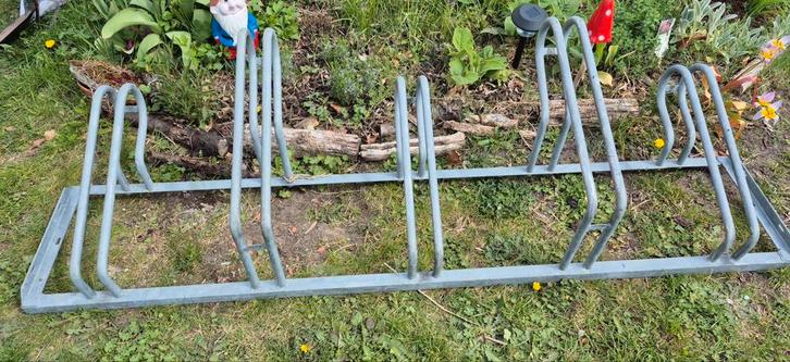 Fietsrek verzinkt metaal, Fietsen en Brommers, Fietsaccessoires | Fietsenrekken, Ophalen