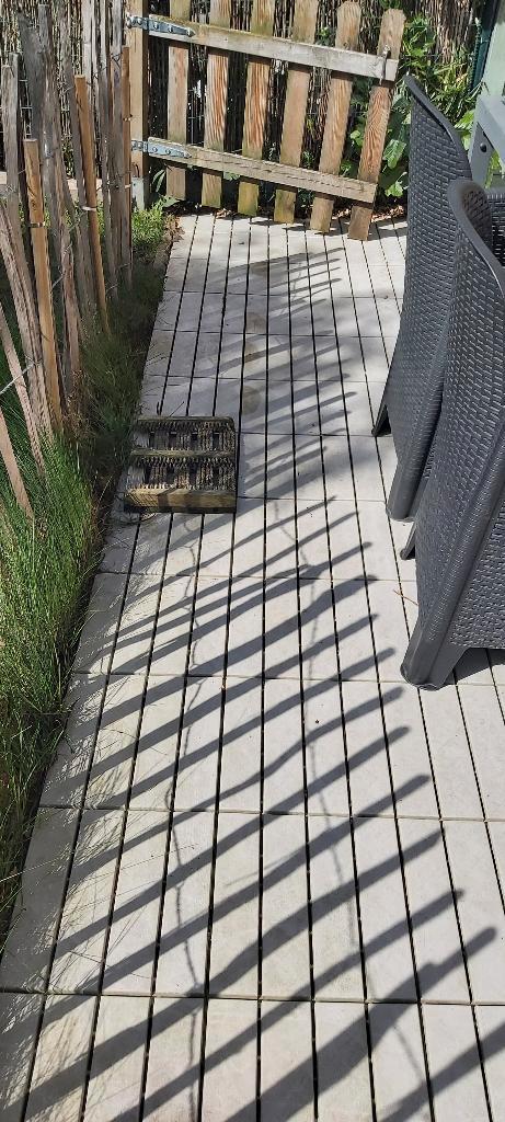 CARRELAGE DE PATIO EN PLASTIQUE DE TYPE IKEA, Jardin & Terrasse, Terrasses, Utilisé, Synthétique, Enlèvement