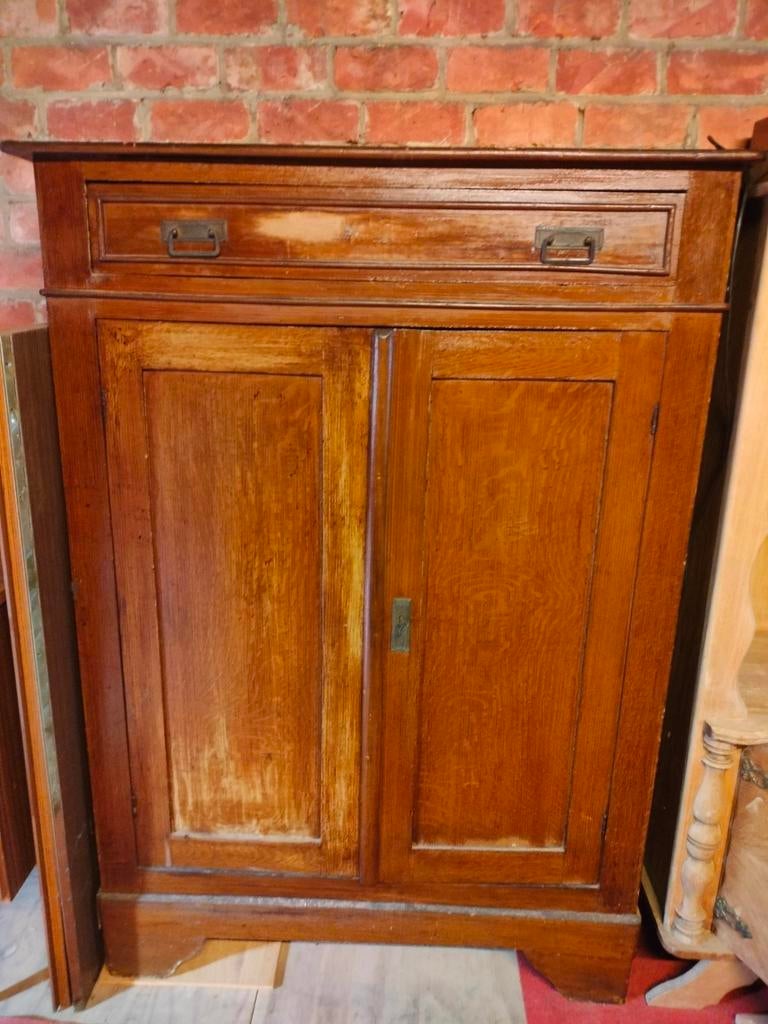 Armoire en bois avec tiroir, Antiquités & Art, Enlèvement