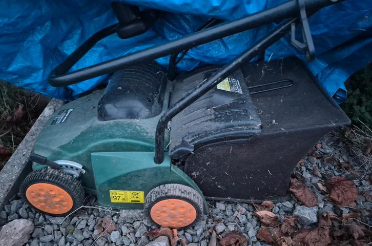 Elem Garden Technic 1300w verticuteermachine, Tuin en Terras, Grasmaaiers, Gebruikt, Elektrische grasmaaier, 30 t/m 39 cm, Elektrische starter