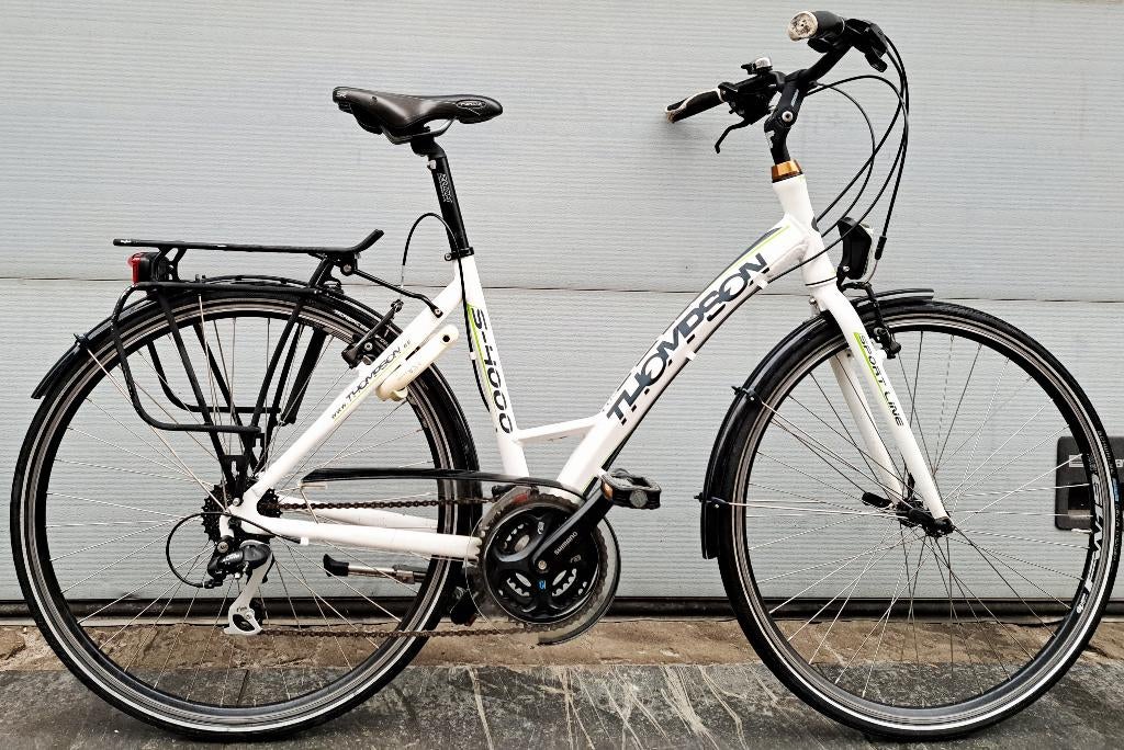 Trekking bike Thompson état nickel prix280€0489813734, Accès (extra) bas, Autres marques, Frein sur jante, Comme neuf