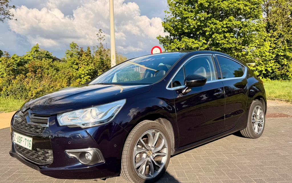 Citroen ds4 1.2i Limited Edition 1955, Autos, Citroën, Particulier, DS4, ABS, Phares directionnels, Airbags, Air conditionné, Alarme