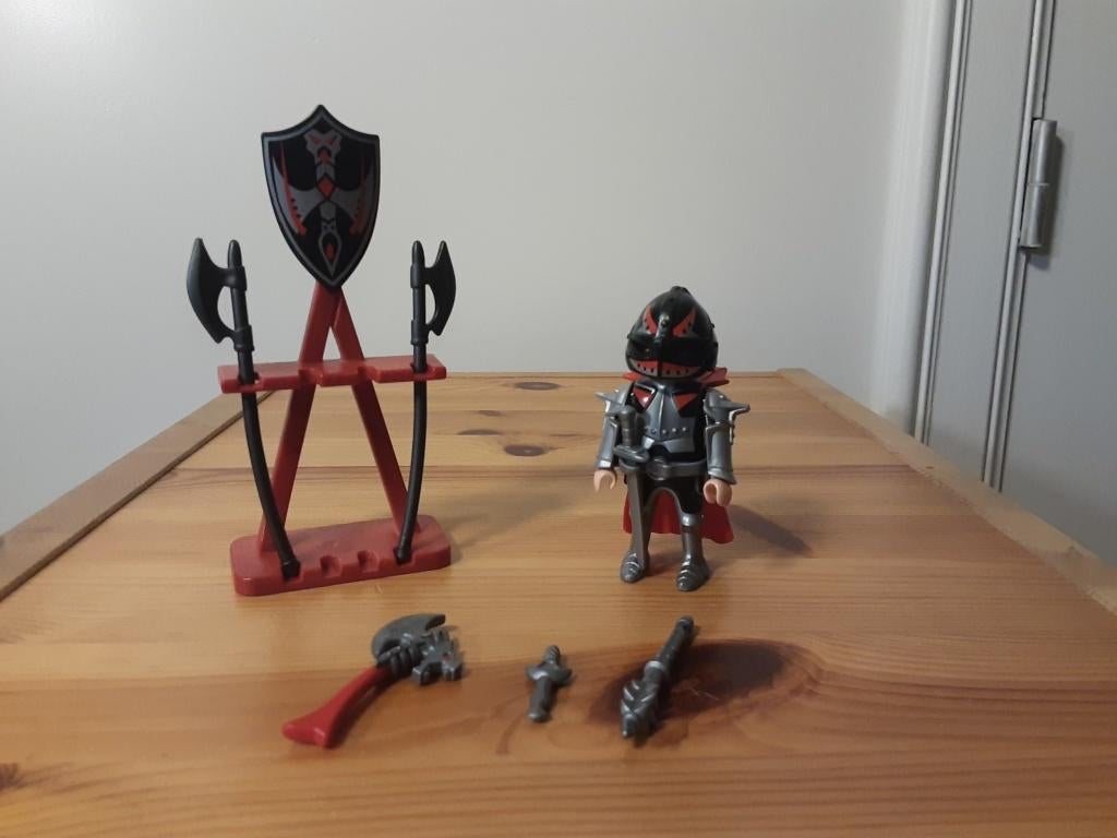 PLaymobil ridder en wapenrek - compleet, Kinderen en Baby's, Speelgoed | Playmobil, Ophalen of Verzenden, Zo goed als nieuw, Complete set
