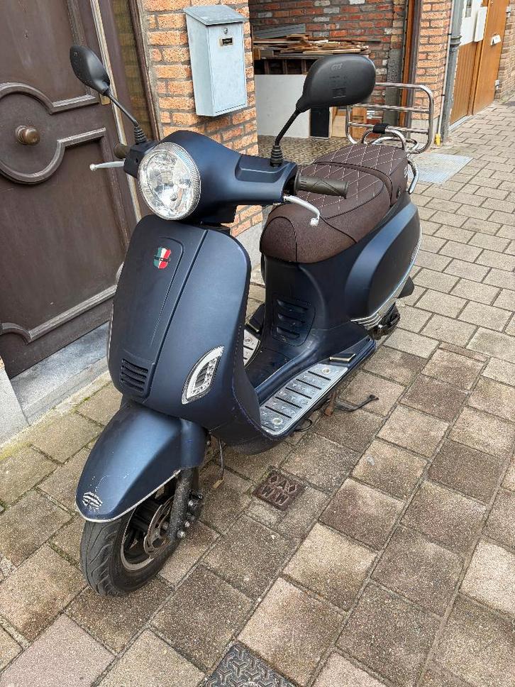 bromfiets klasse a, Fietsen en Brommers, Scooters | Overige merken, Gebruikt, Klasse A (25 km/u), Benzine, Ophalen