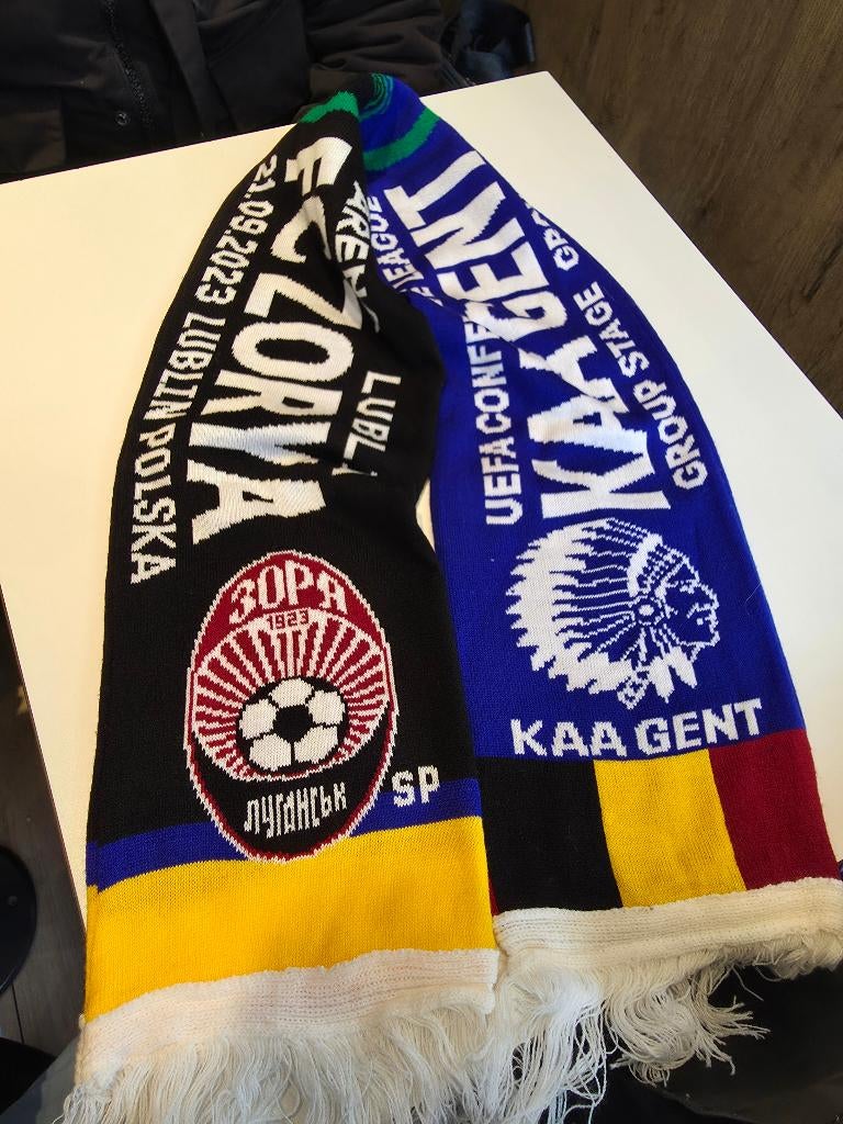 Sjaals kaa Gent, Sport en Fitness, Voetbal, Ophalen, Zo goed als nieuw, Clubaccessoires