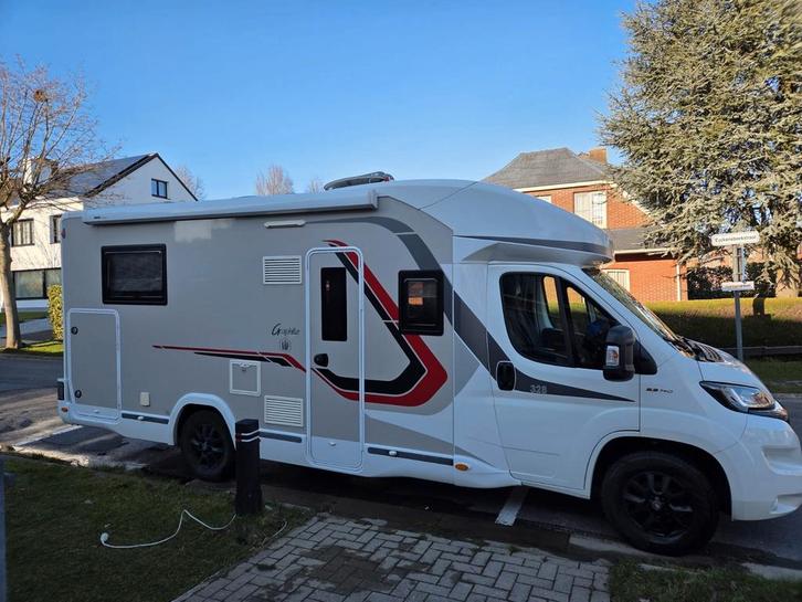 Challenger 328 Graphite édition VIP, Caravanes & Camping, Camping-cars, Particulier, jusqu'à 4, Semi-intégral, Fiat, Fiat, Diesel