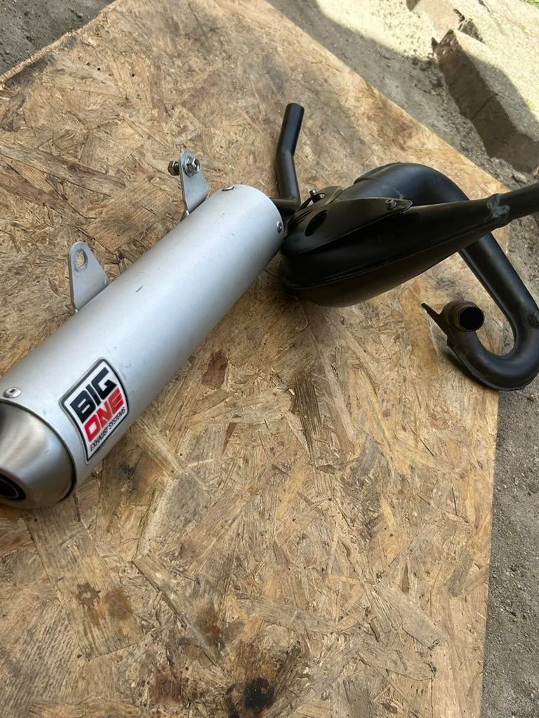 Standaard sherco uitlaat, Ophalen