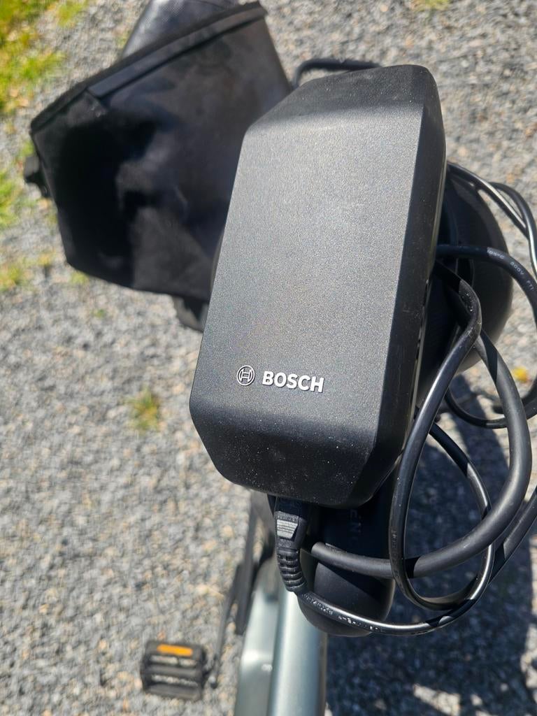 Vélo électrique à moteur central Bosch - excellent état - ti, Enlèvement