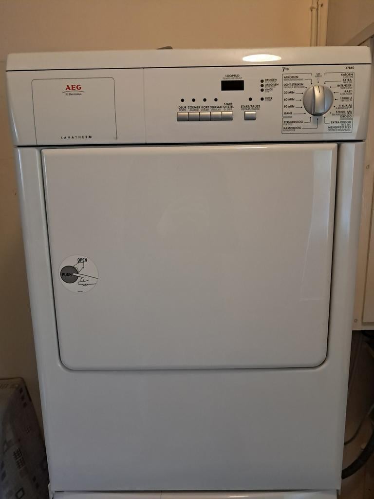 Séchoir AEG, Enlèvement