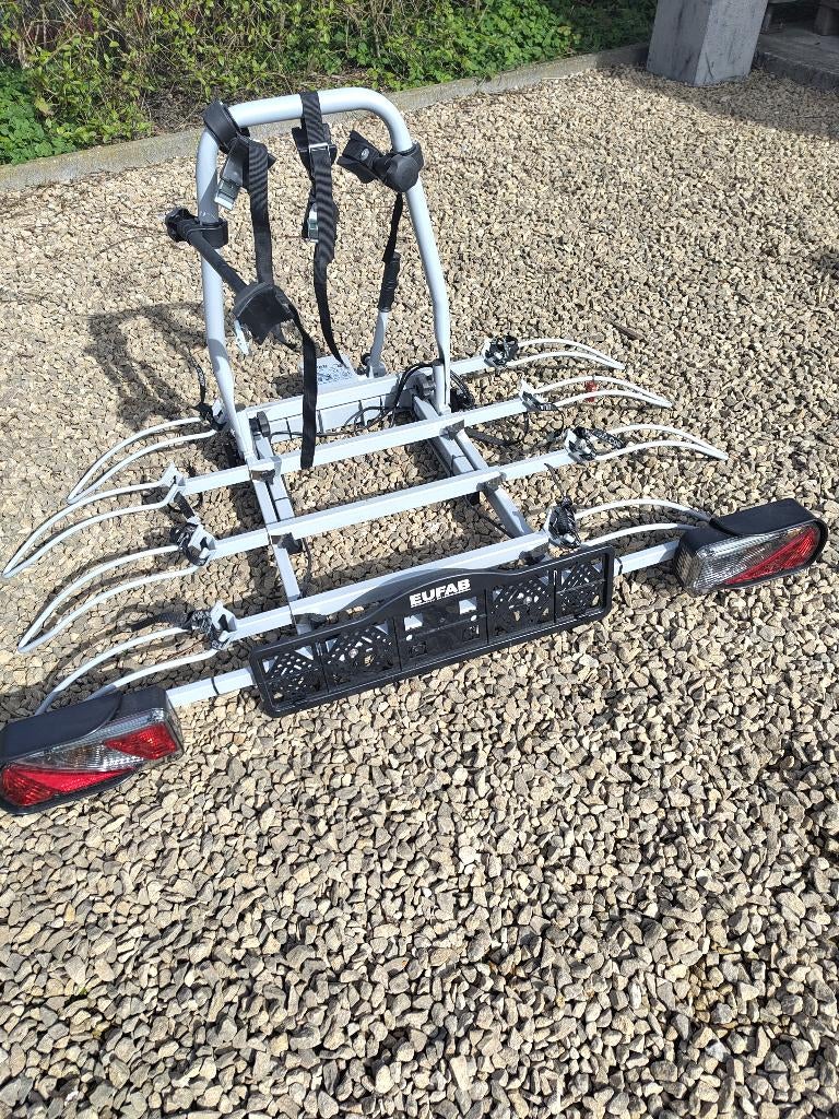 Porte-vélos Eufab, Support d'attelage, 3 vélos ou plus, Comme neuf, Enlèvement