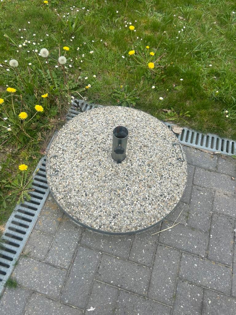 stenen paraplu houder, Ophalen, Zo goed als nieuw