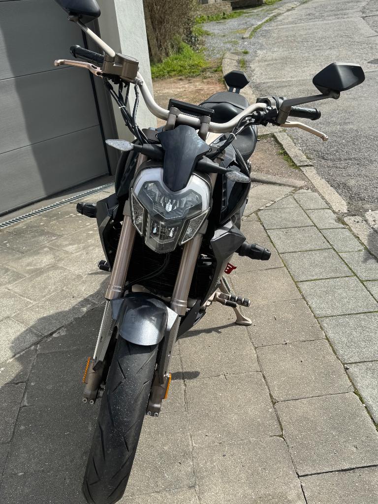 Zontes 310V 2021 avec 6230km CTOK, Motos, Motos | Marques Autre, 312 cm³, Zontes, Permis Moto A2 minimum, Éclairage LED