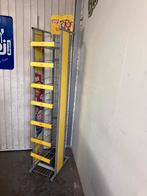 chips display rek staander winkelinrichting. LAYS, Ophalen