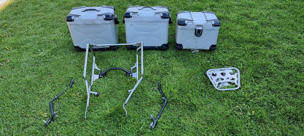 DUCATI MULTISTRADA Koffers + Topkoffer, Ophalen of Verzenden, Zo goed als nieuw