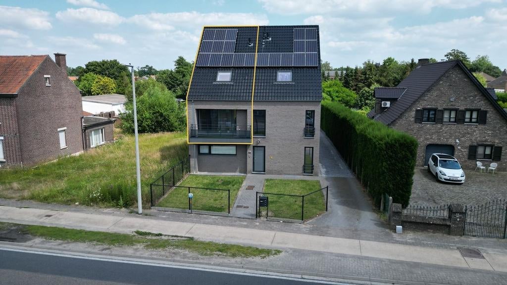 Duplex Appartement te koop Lanaken, Immo, Huizen en Appartementen te koop, Provincie Limburg, 500 tot 1000 m², Appartement, Verkoop zonder makelaar