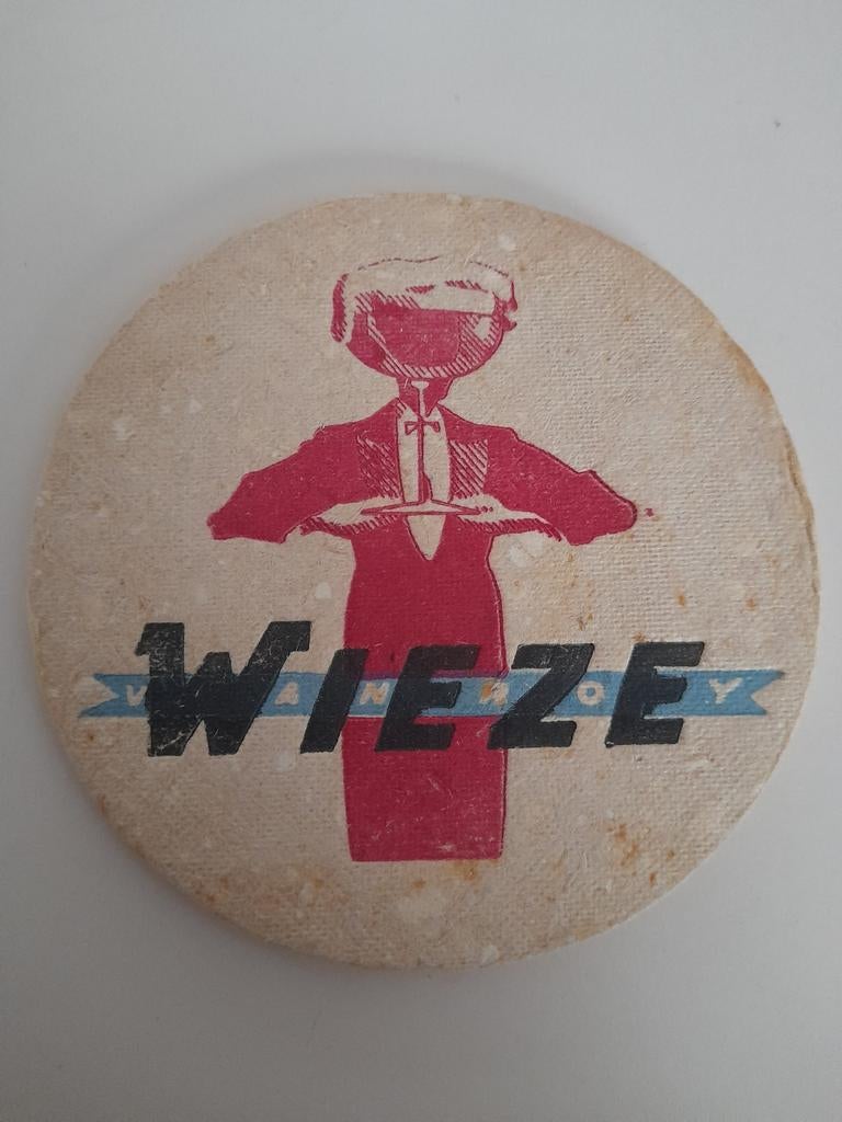 Tapis à bière Wieze, Collections, Broches, Pins & Badges, Enlèvement ou Envoi