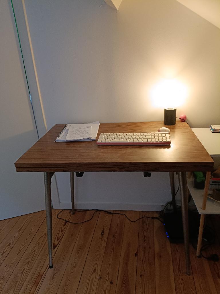 bureau / table vintage, Vintage, Enlèvement, Brun, Panneau de particules ou MDF