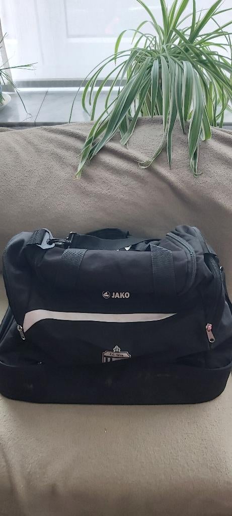 SAC DE FOOTBALL NOIR, Enlèvement, Utilisé, Accessoires de club