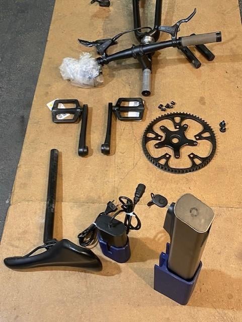 velo cowboy C1 pieces voire la compatibilité C1 C2 C3 ??, Vélos & Vélomoteurs, Vélos Pièces, Comme neuf, Autres types, Elektrische fiets