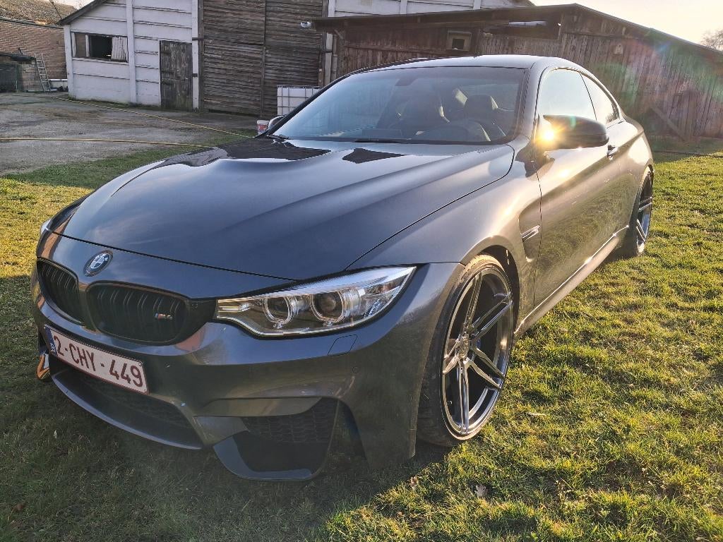 BMW M4 in PERFECTE staat, Auto's, Automaat, Achterwielaandrijving, Leder, Bruin