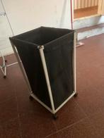 Wasmand op wieletjes, Ophalen, Zo goed als nieuw