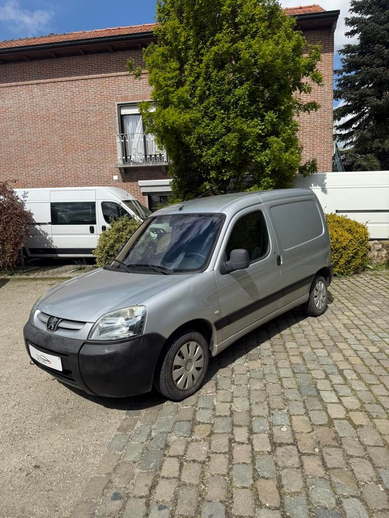 Mooie Peugeot Partner lichte vracht 185000 km, Autos, Achat, Entreprise, Diesel, Partner