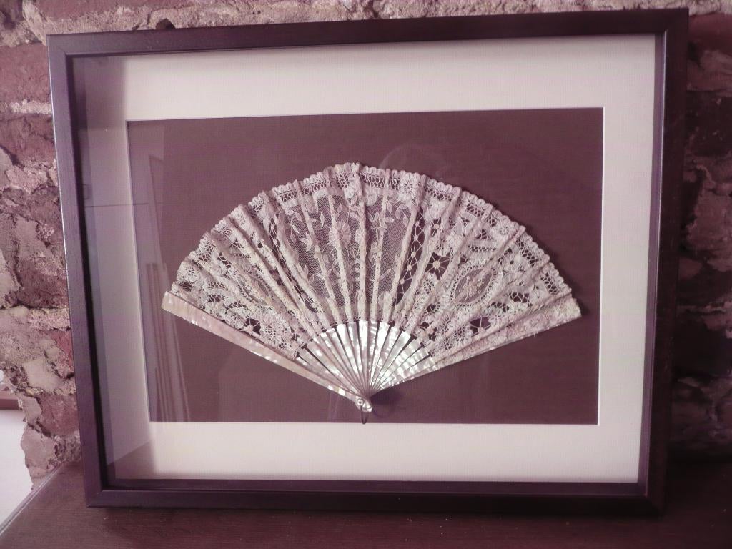 éventail sous cadre, Antiquités & Art, Enlèvement