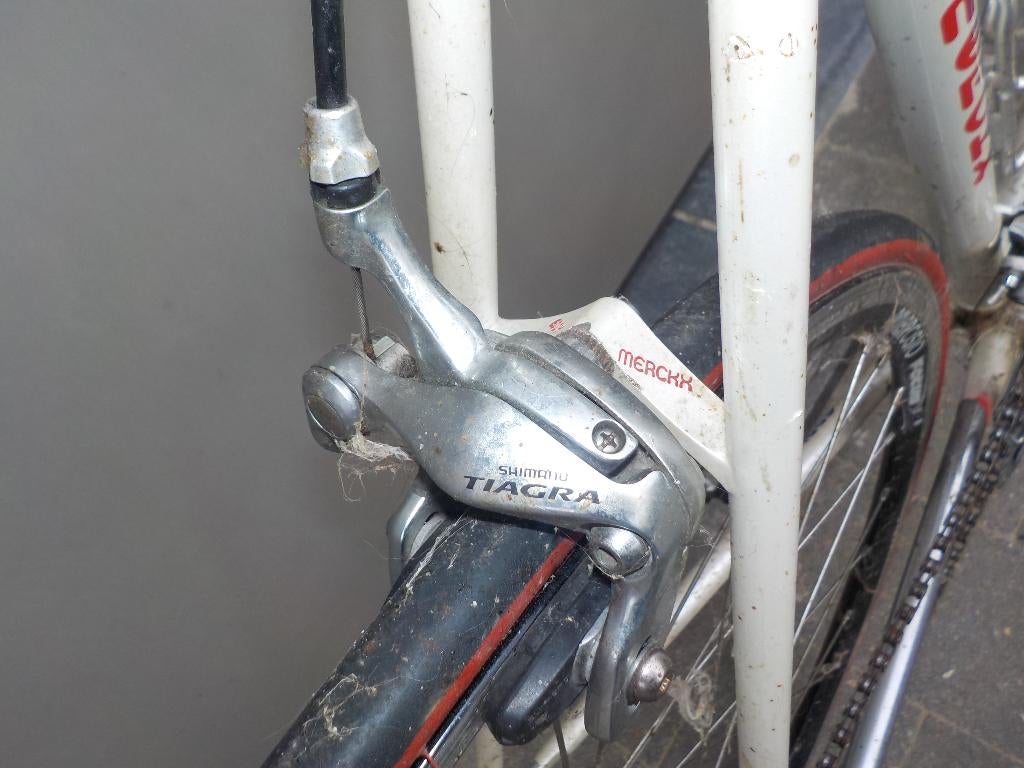 Retro koersfiets Eddy Merckx, Ophalen