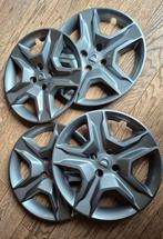 Dacia 16 inch wieldoppen., Ophalen