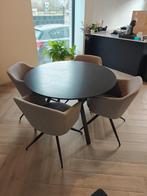 Ronde eettafel Ø120 + 4 stoelen (Juntoo) – moderne eetset, Huis en Inrichting, Tafels | Eettafels, Ophalen, Gebruikt, Overige materialen