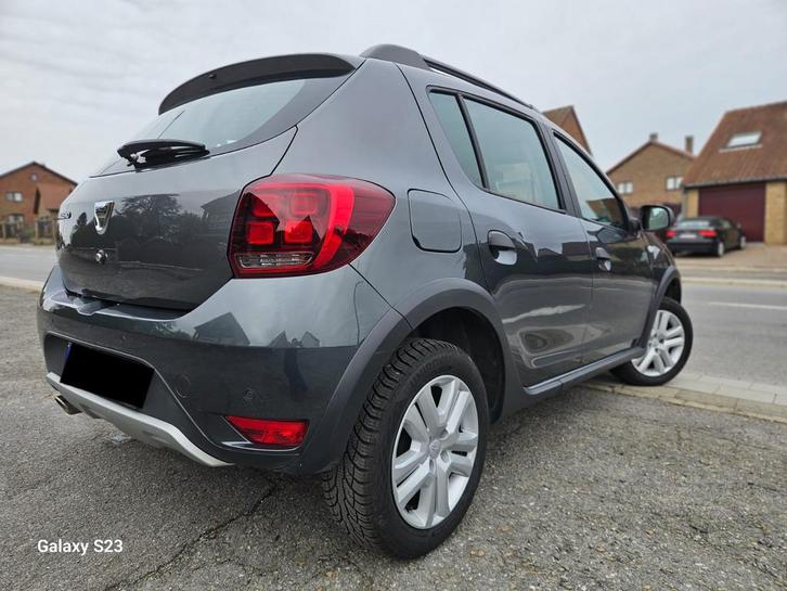 Dacia sandero stepway 1.5 d.  EURO 6B 70 000km GPS AIRCO, Autos, Dacia, Particulier, Sandero Stepway, ABS, Caméra de recul, Phares directionnels