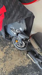 Pieces tmax 560, Motos, Enlèvement, Utilisé