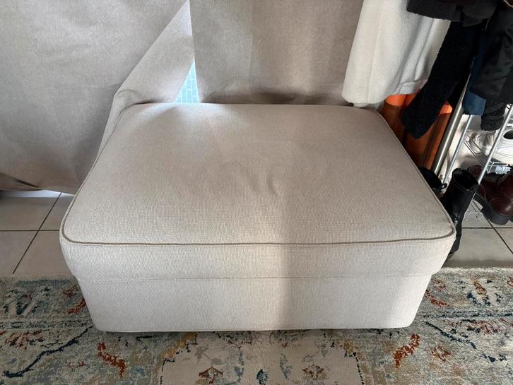 Kivik IKEA voetenbank/voetenbank met opbergruimte, Huis en Inrichting, Zetels | Zetels en Chaises Longues, Zo goed als nieuw, Ophalen