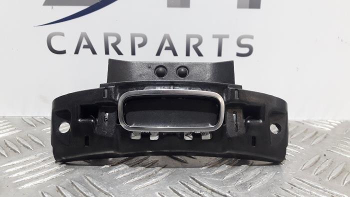 Diversen van een Mercedes CLA, Auto-onderdelen, Overige Auto-onderdelen, Mercedes-Benz, Gebruikt, 3 maanden garantie, Ophalen of Verzenden