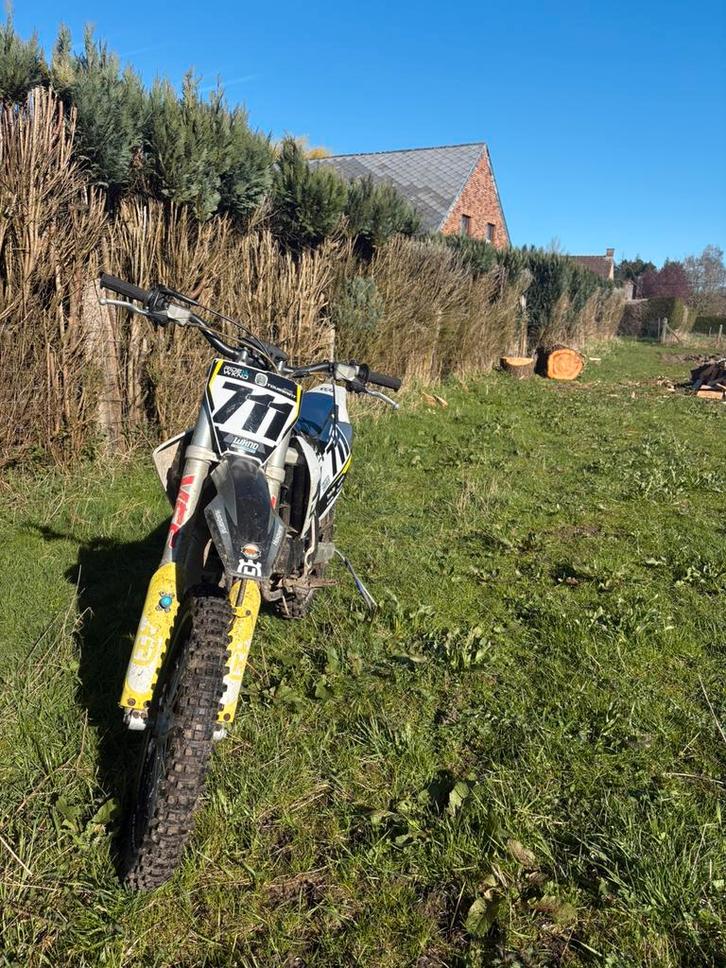 Moto husqvarna 85 cc, Vélos & Vélomoteurs, Cyclomoteurs | Cyclomoteurs de cross, Comme neuf, Enlèvement ou Envoi