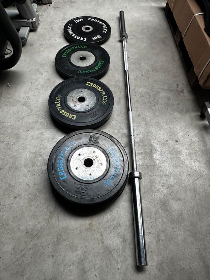 100kg Crossmaxx Compitie Bumperplates + Barbell 220cm ,20kg, Sport en Fitness, Fitnessmaterialen, Gebruikt, Halterschijven, Ophalen