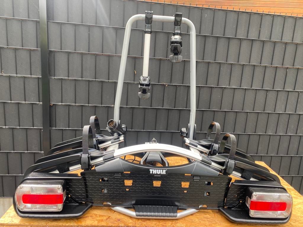 Fietsdrager Thule voor 2 ( elektrische) fietsen, Ophalen, Zo goed als nieuw