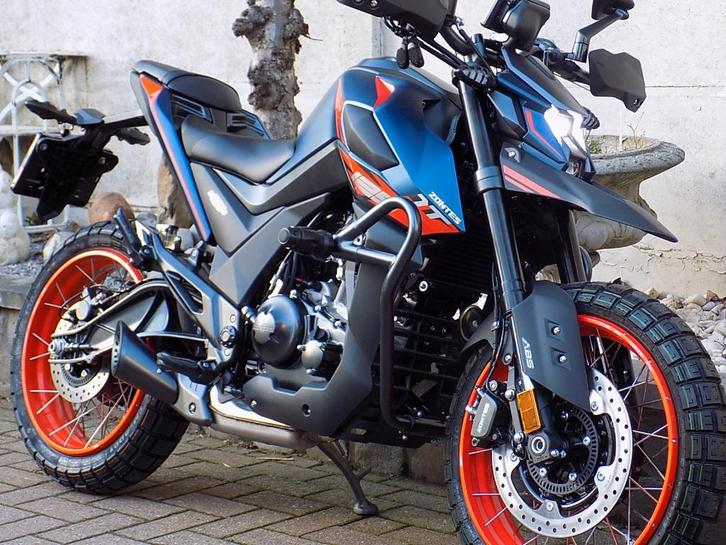 Nieuwe Zontes U1 125cc 11KW ABS , Motoren, Motoren | Overige merken, Bedrijf, Naked bike, 11 kW of minder, 1 cilinder, ABS, Ophalen