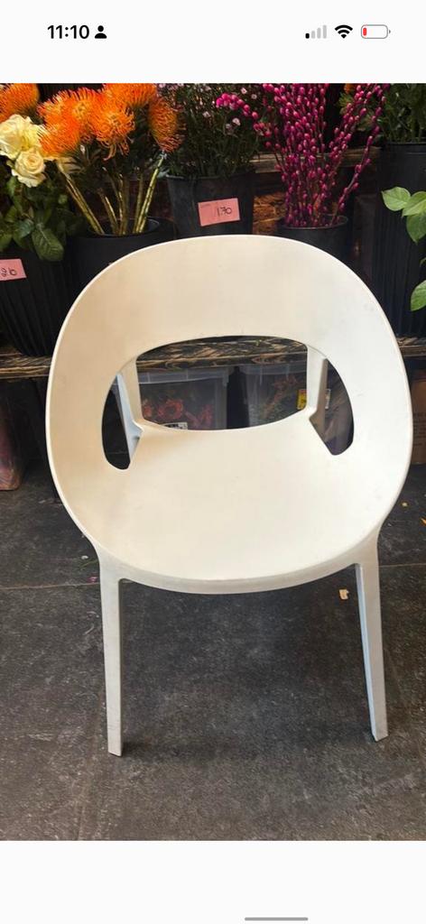 Mooie stoelen voor op horeca terras - 24 stuks, Ophalen, Zo goed als nieuw