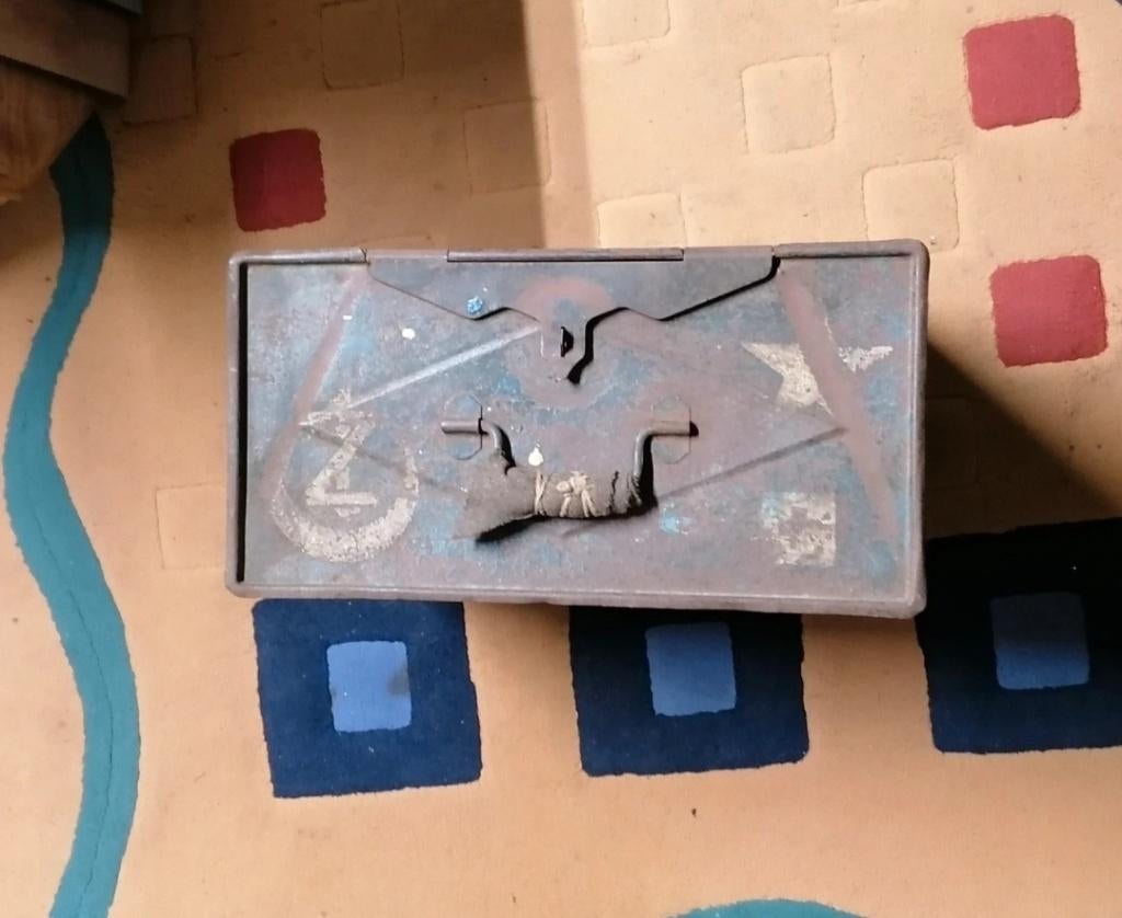 Caisse militaire 1er Zouave WW1 WW2, Collections, Envoi, Armée de terre, Caisse ou Géocache