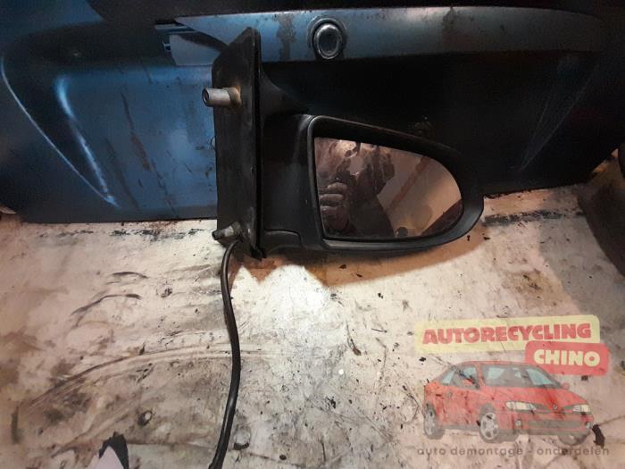 Buitenspiegel rechts van een Opel Zafira, Auto-onderdelen, Spiegels, Opel, Gebruikt, 3 maanden garantie, Ophalen of Verzenden