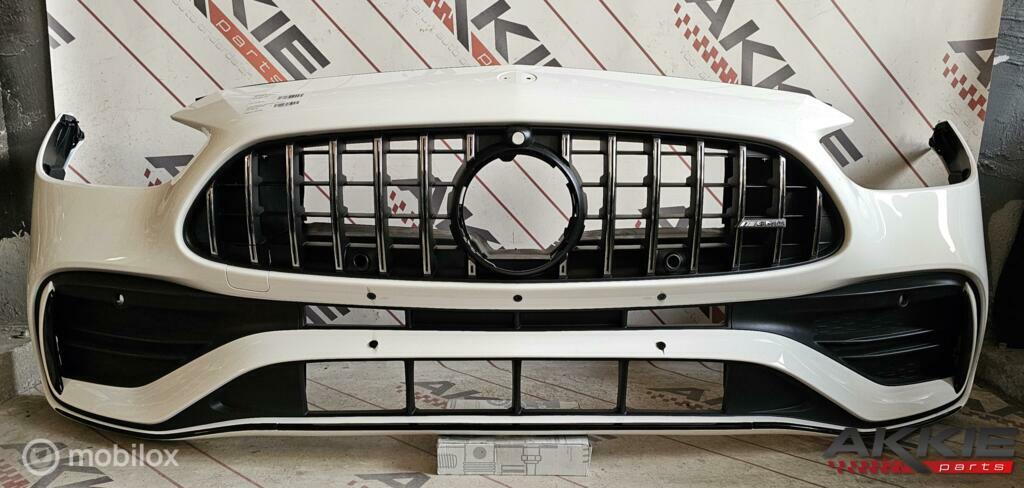Mercedes C43 amg Voorbumper W206 A2068859201, Gebruikt, Voor, Ophalen of Verzenden, Bumper
