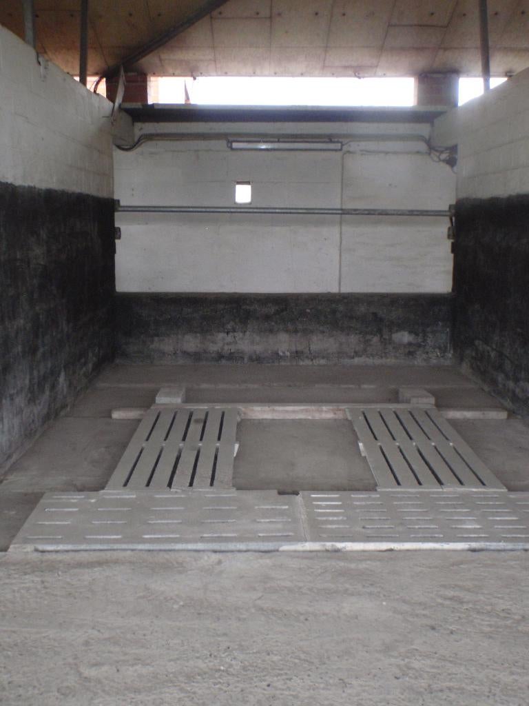 standplaats caravan of?nu vrij:in torhout=35 EURO/MAAND, Caravanes & Camping, Caravanes stationnements