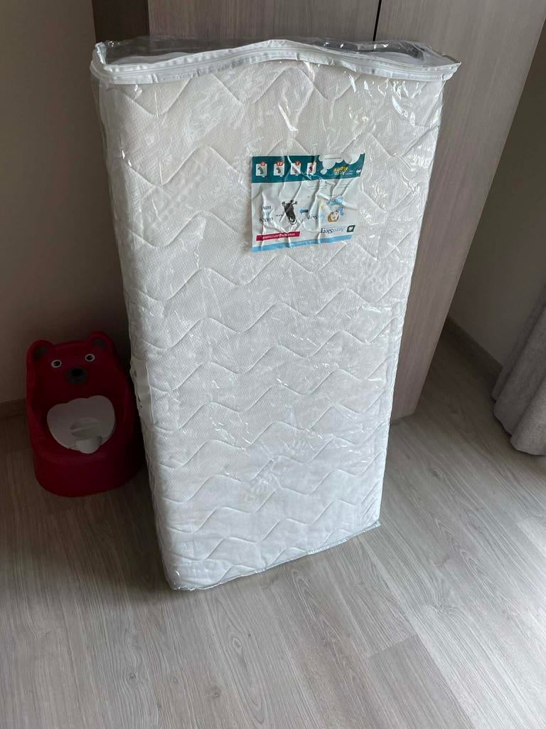 Baby bed pakket bedgoed aerosleep en playgro, Ophalen, Zo goed als nieuw, Jongetje of Meisje